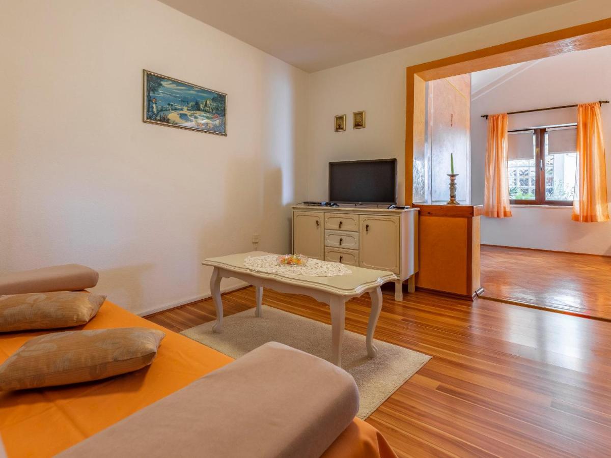 Apartment Vladimir - Pul237 By Interhome Banjole Εξωτερικό φωτογραφία