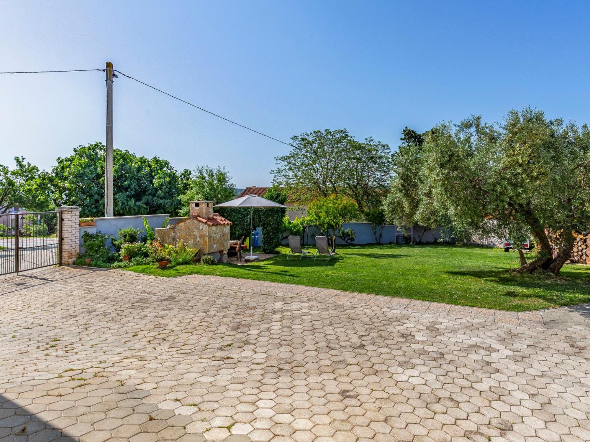 Apartment Vladimir - Pul237 By Interhome Banjole Εξωτερικό φωτογραφία